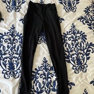 Ultra high-rise Hollister leggings